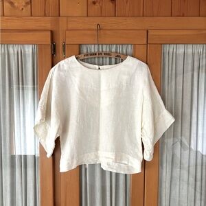 Black Crane Linen Top